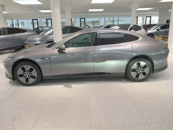 Xpeng P7i 86.2 kWh Long Range 3