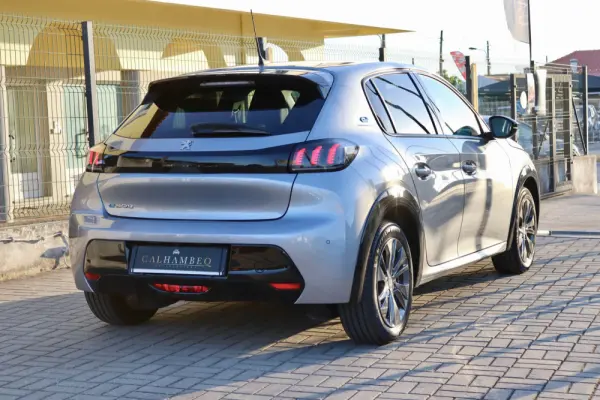 Peugeot e-208 50 kWh Allure 3