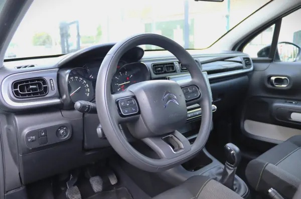 Citroën C3 1.2 PureTech Shine 14