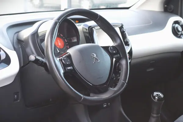 Peugeot 108 1.0 VTi Active 12