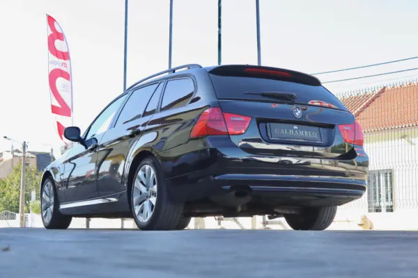 BMW 318 d 9