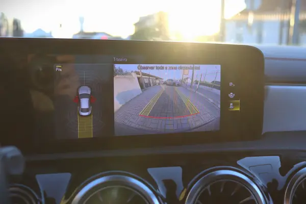 Mercedes-Benz CLA 250 e 8G-DCT Edition AMG Line 5