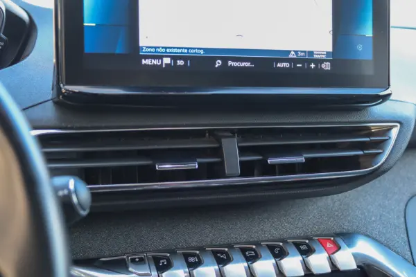 Peugeot 3008 1.6 Hybrid Allure Pack e-EAT8 18