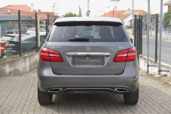 Mercedes-Benz B 180 (CDI) d 7G-DCT Urban 4