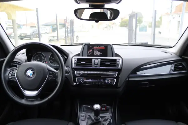 BMW 116 d EDynamics Line Sport 4