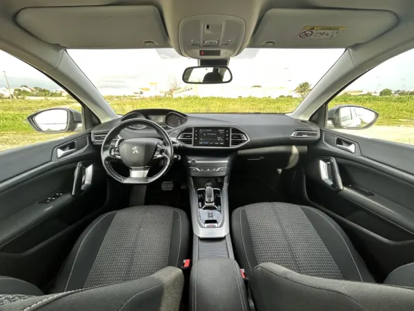 Peugeot 308 SW 1.5 BlueHDi Allure Pack EAT8 20