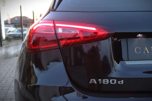 Mercedes-Benz A 180 d Business Solutions Aut. 13