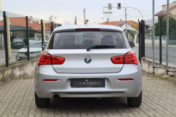 BMW 116 d EDynamics Line Sport 9