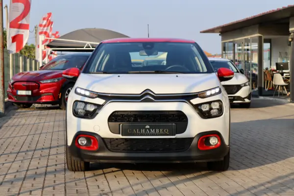 Citroen C3 1.2 PureTech Shine 2