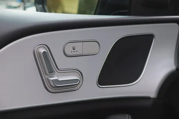 Mercedes-Benz GLE 350 de 4Matic 9G-TRONIC AMG Line 24