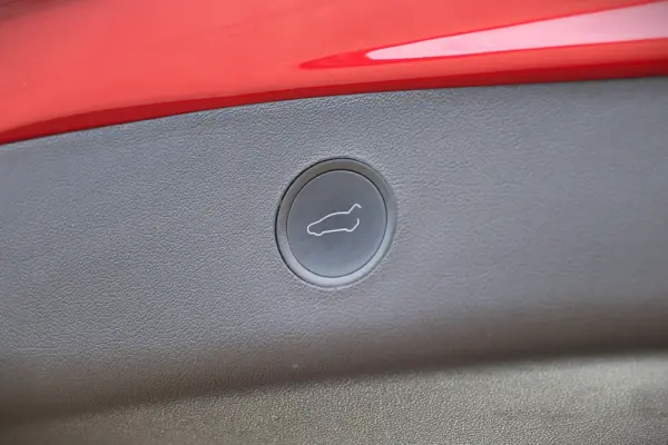 Tesla Model 3 Long-Range Dual Motor AWD 7