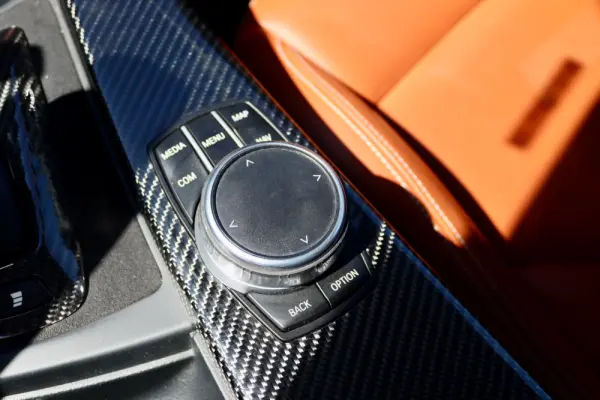 BMW M4 Auto 32
