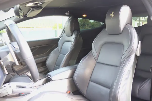 Ferrari FF Standard 27