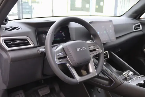 BYD Atto 2 45.1 kWh Boost 15