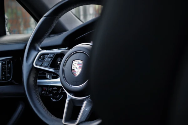 Porsche Panamera Sport Turismo 4 E-Hybrid 19