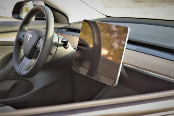 Tesla Model 3 Standard Range Plus RWD 21