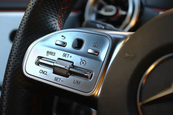 Mercedes-Benz CLA 250 e 8G-DCT Edition AMG Line 18