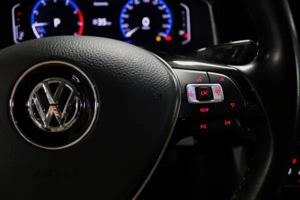 Volkswagen Polo 1.0 TSI OPF DSG R-Line 17