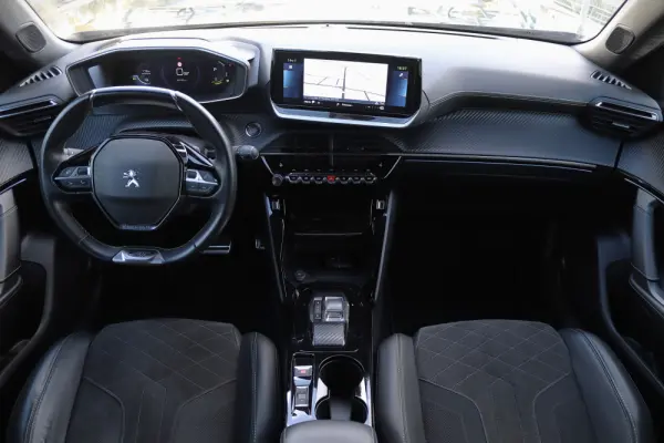 Peugeot e-2008 50 kWh GT 23