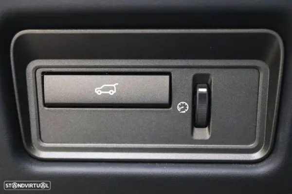 Land Rover Range Rover Evoque 2.2 SD4 Dynamic Auto 17