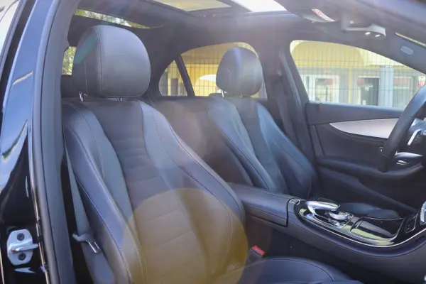 Mercedes-Benz E 220 d AMG Line 26