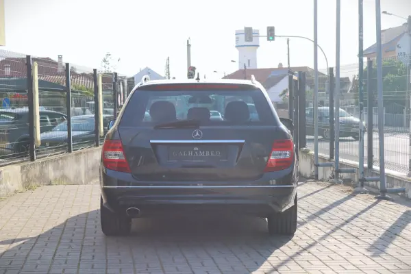 Mercedes-Benz C 250 d AMG Line Aut. 9