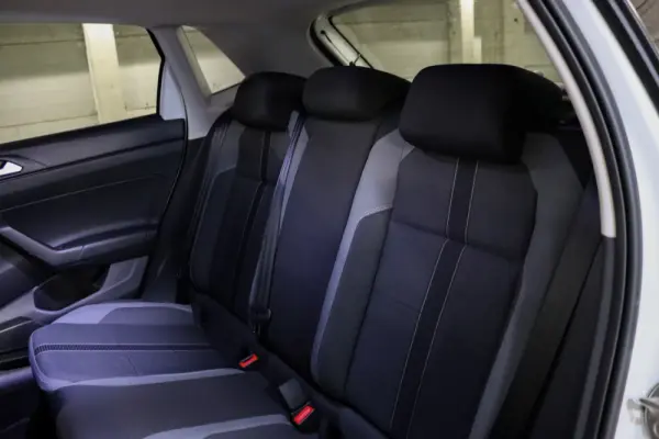 Volkswagen Polo 1.0 TSI OPF DSG R-Line 25
