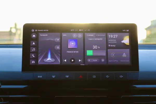 MG MG4 64 kWh Luxury 25
