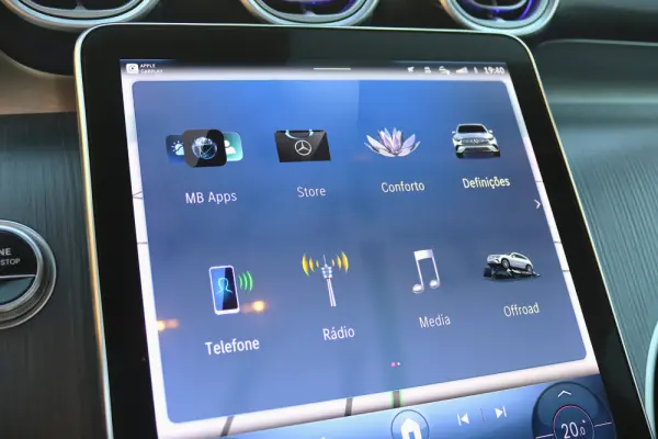 Mercedes-Benz GLC 300 e 4Matic 9G-TRONIC Avantgarde Advanced 29