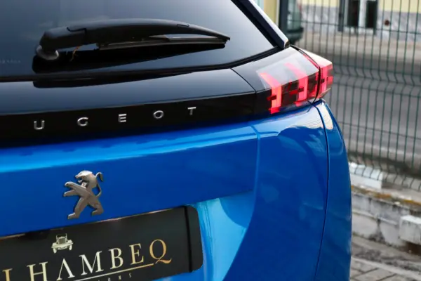 Peugeot e-2008 50 kWh Allure Pack 15