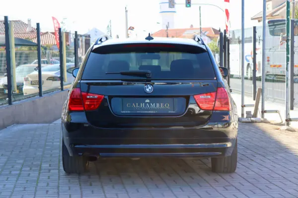 BMW 318 d 8