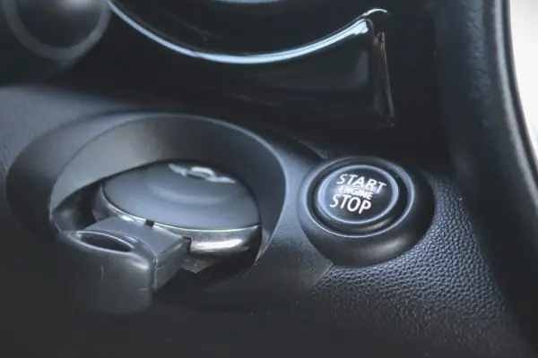 MINI 3 Portas John Cooper Works 18