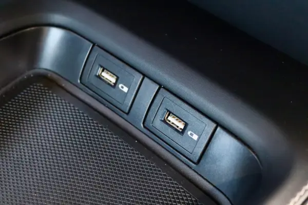 Mercedes-Benz AMG GT 4 portas 63 S E Performance Speedshift MCT 9G 43
