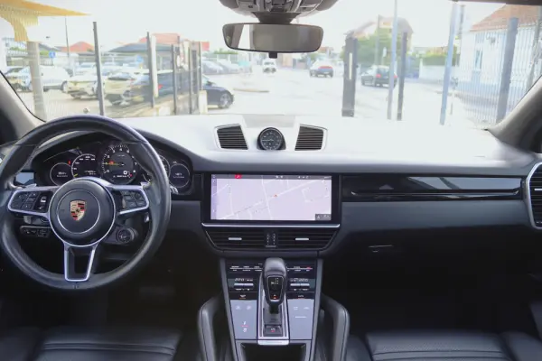 Porsche Cayenne E-Hybrid 4