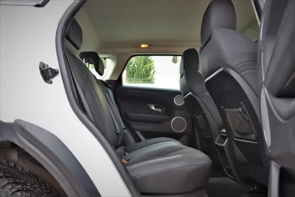 Land Rover Range Rover Evoque 2.0 TD4 SE Auto 7