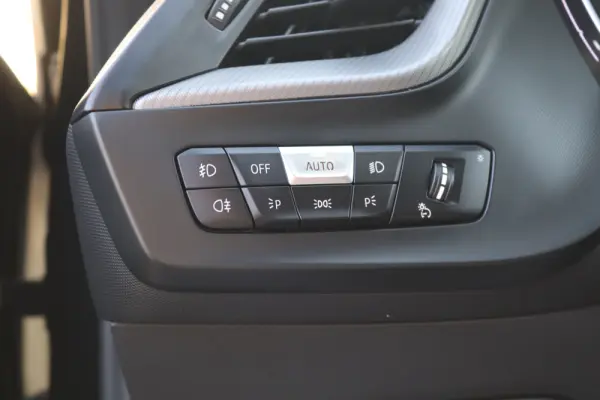 BMW 120 d Pack Desportivo M 7