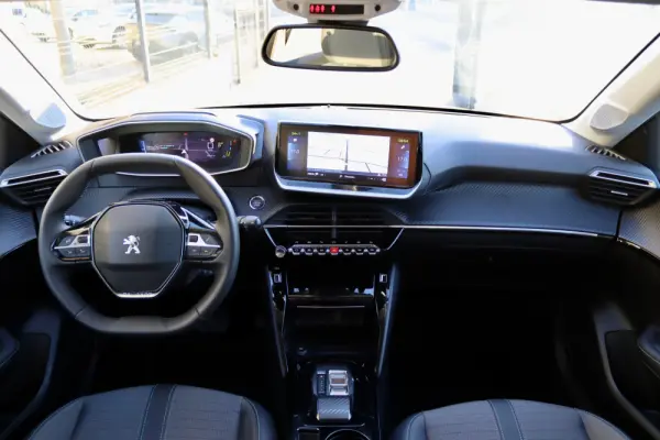 Peugeot e-208 50 kWh Allure 4