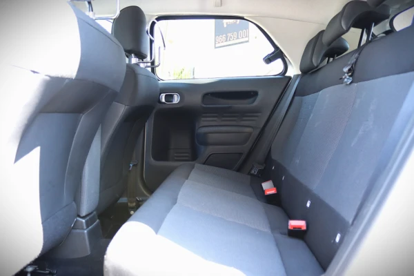 Citroën C4 Cactus 1.6 e-HDi Feel ETG6 19