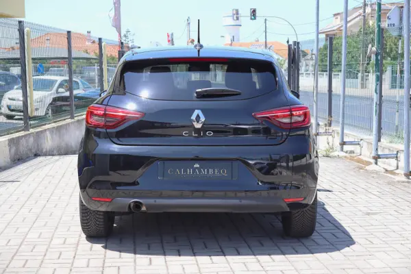 Renault Clio 1.0 TCe Exclusive 5