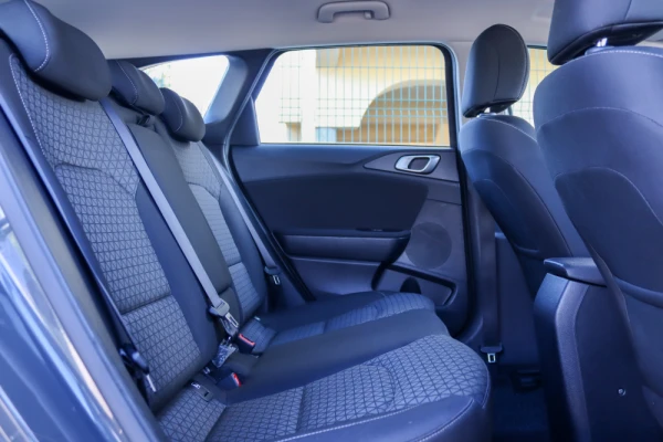 Kia Ceed SW 1.0 T-GDI Drive 10