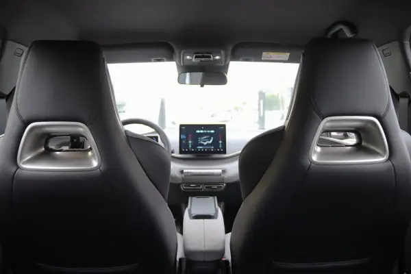 BYD Dolphin Surf 43.2 kWh Boost 30