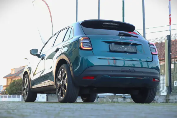 Fiat 600e 54 kWh La Prima 9