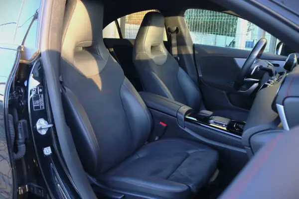 Mercedes-Benz CLA 250 e 8G-DCT Edition AMG Line 28