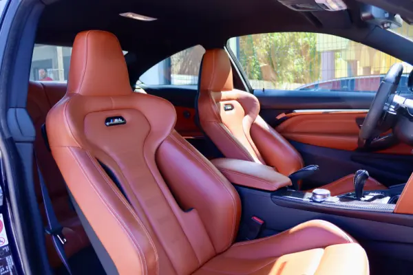 BMW M4 Auto 35
