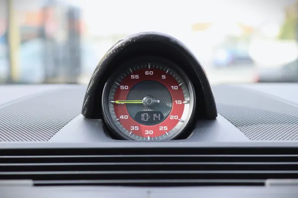 Porsche Panamera Sport Turismo 4 E-Hybrid 7