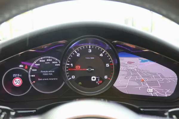 Porsche Panamera 4S Diesel 28