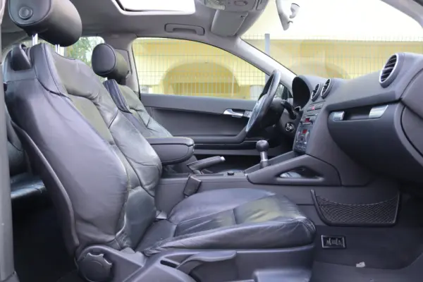 Audi A3 2.0 TDI Attraction 18