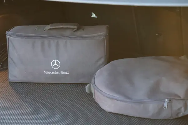 Mercedes-Benz GLC 300 e 4Matic 9G-TRONIC Avantgarde Advanced 14