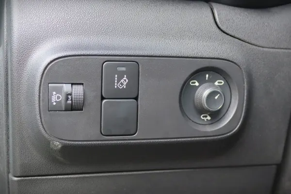 Citroën C3 1.2 PureTech Shine 7