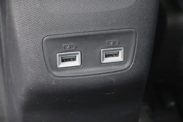 Peugeot 2008 1.2 PureTech Allure 18